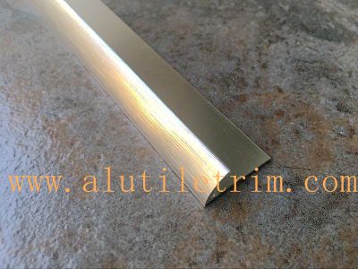 Brushed aluminium tile trim