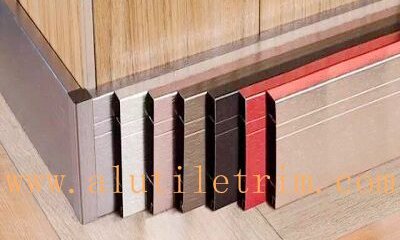 Aluminum skirting board