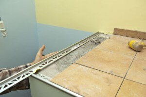 Aluminum tile edging installation