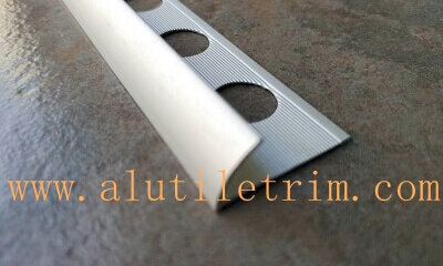 Aluminum bullnose tile edge trim