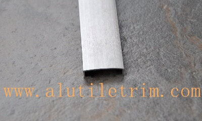 Aluminum listello border tile trim