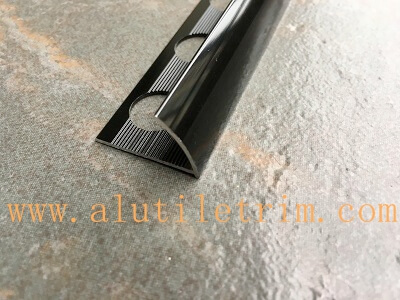 Shiny black aluminum tile trim